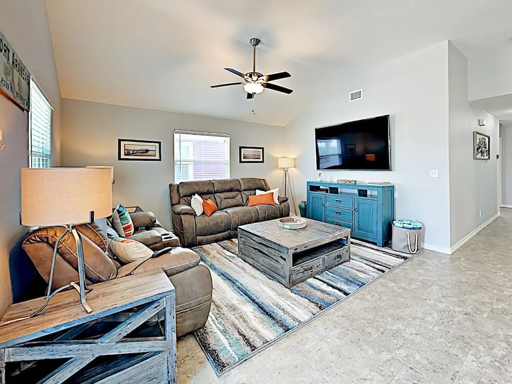 1706 Port Aransas - 3 Br Home
