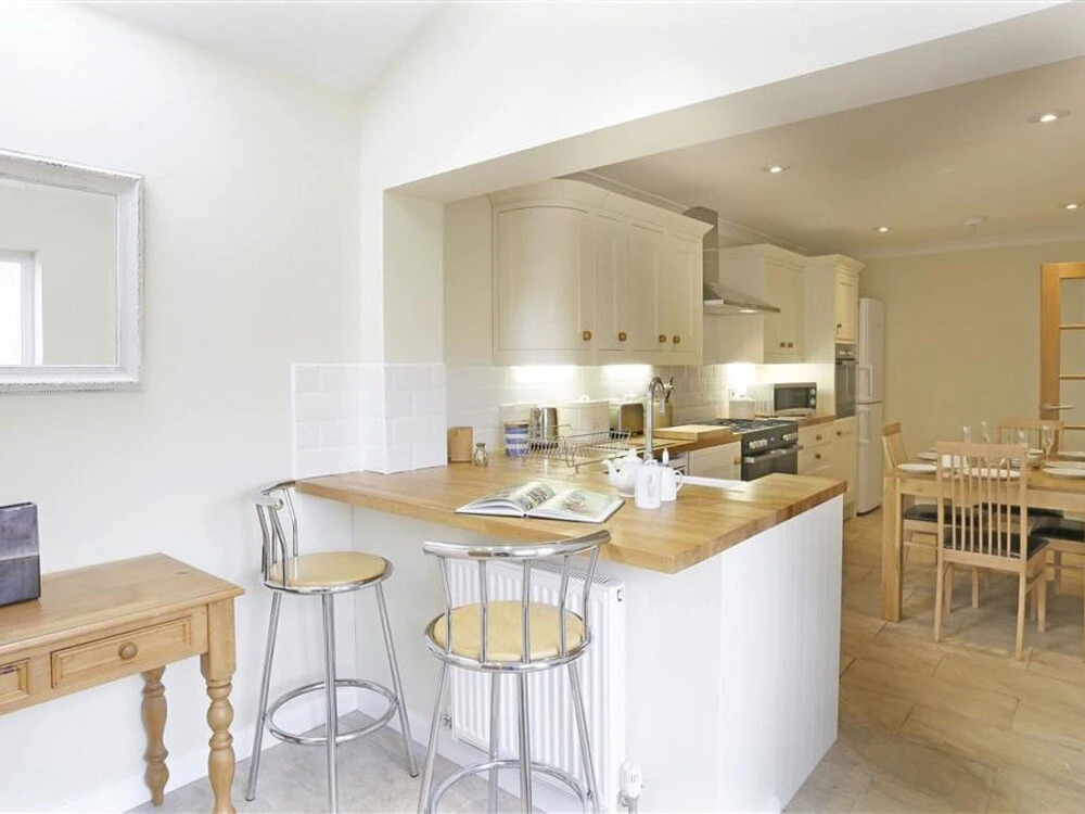 Modern Holiday Home in Reydon With Garden