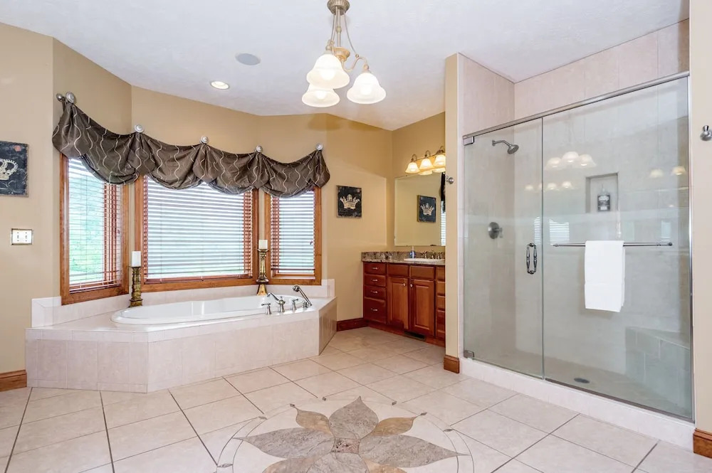 Acre Blue Ridge Estate 8 Bedrooms 7.5 Bathrooms Home