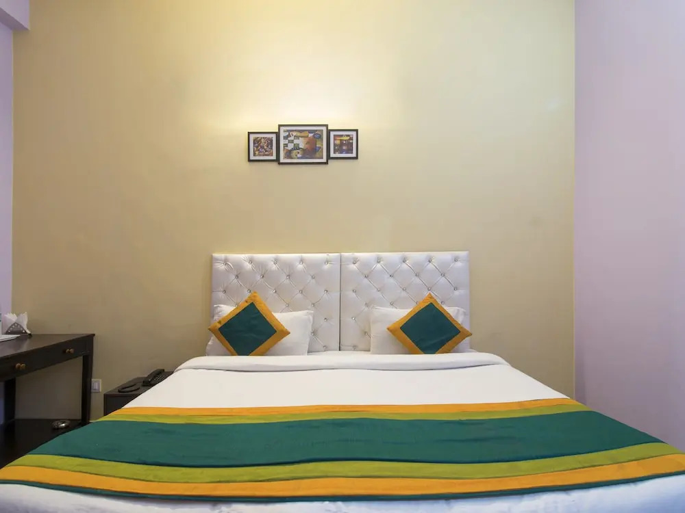 The Mango House by OYO Rooms