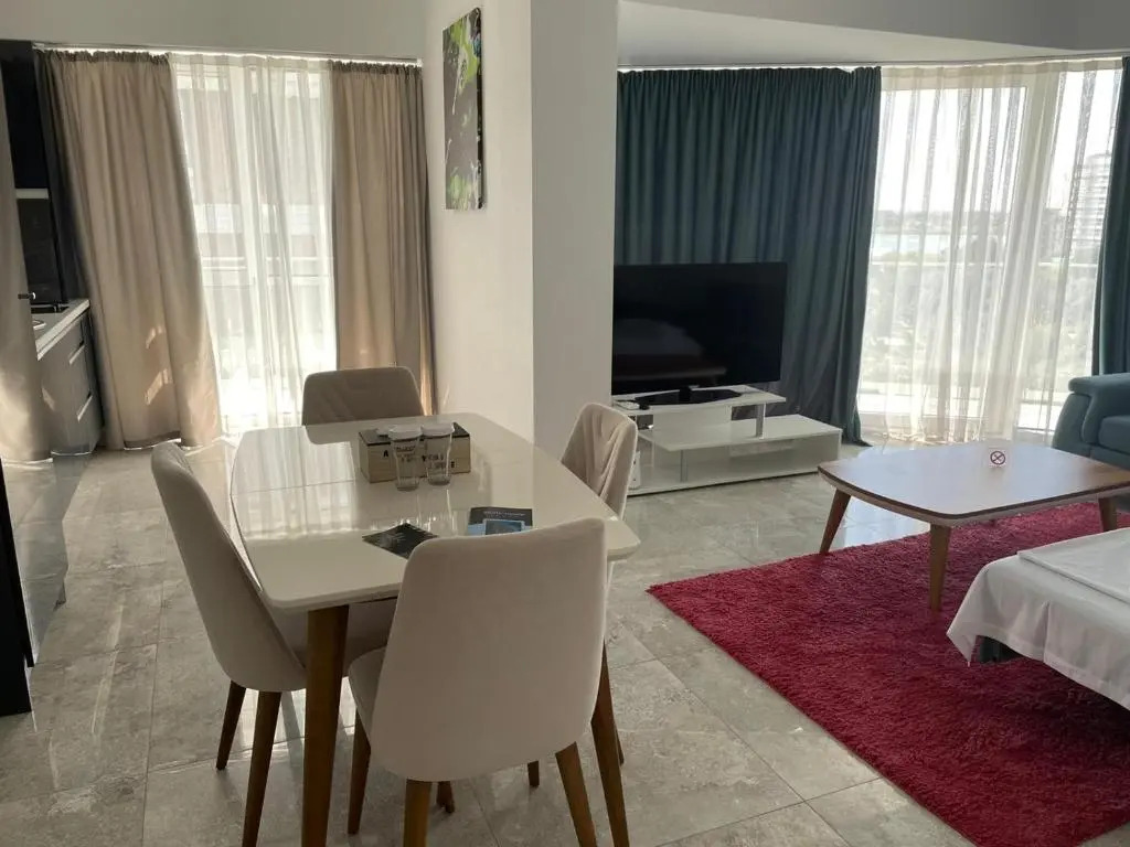 White Tower Apartament Privat Mamaia 504