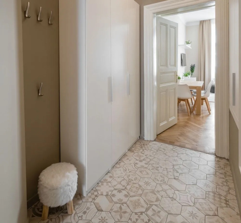 Mordecai 12 Apartments by Adrez