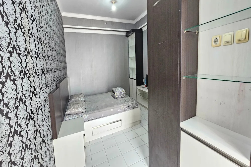 OYO 93352 Apartement Gateway Cicadas By Db Rent