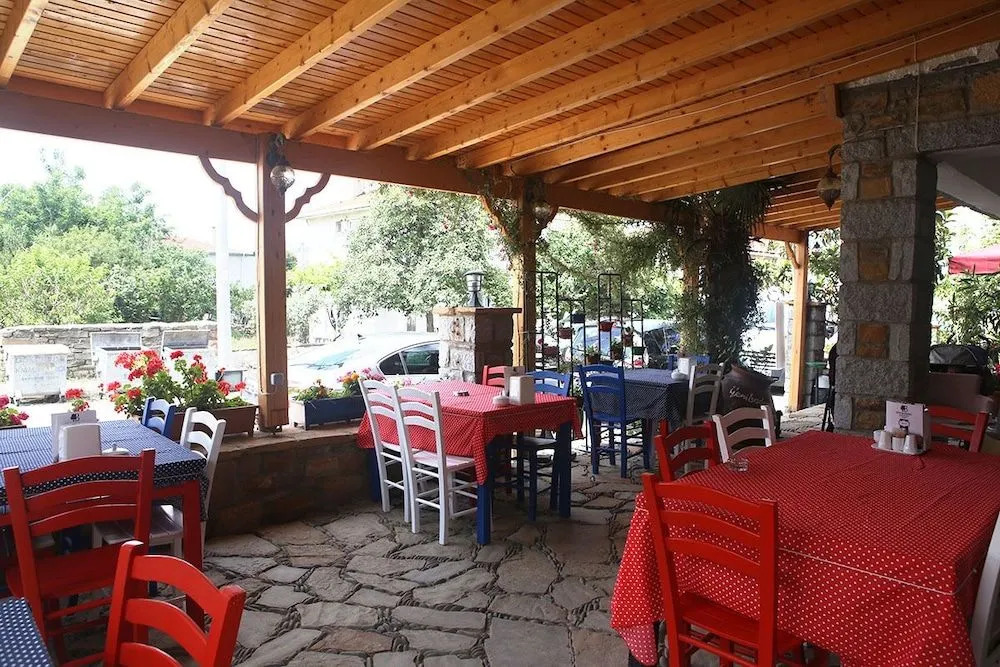 Yeni Bademli Konukevi