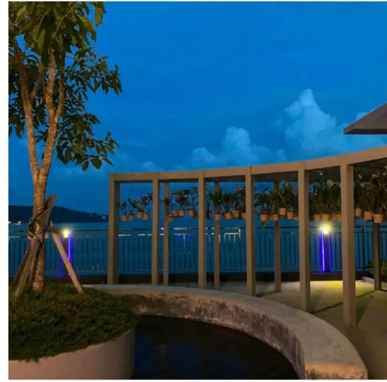 ZilleVille Studio Suite Seaview With Balcony at Imperium Residence
