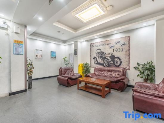 Yizi Hotel (Guangzhou International Exhibition Center and Canton Tower)