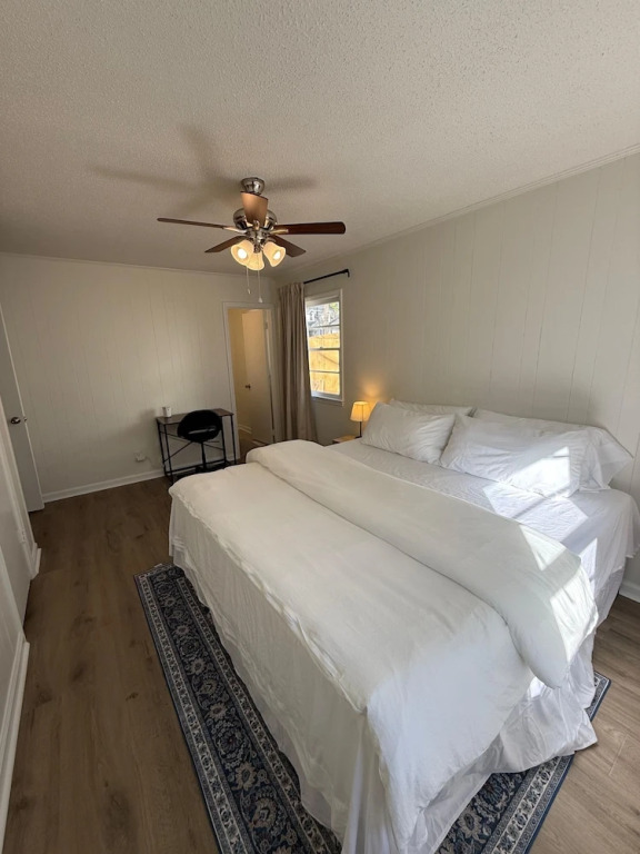 Newly Renovated 3 Bedroom House in Lakewood