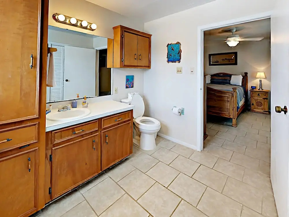Loki Upper - One Bedroom Bungalow