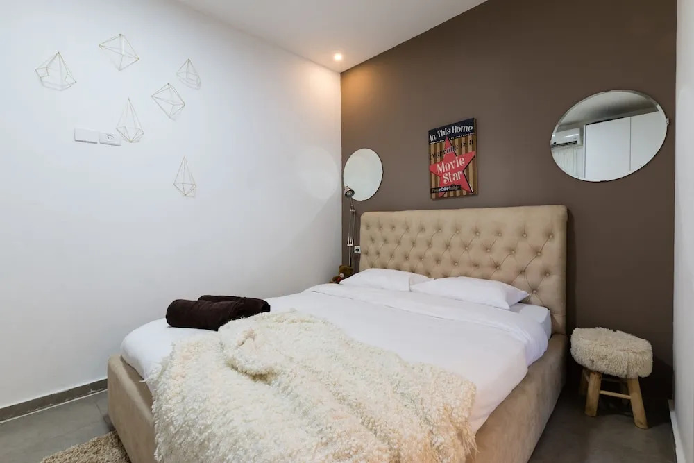 Lovely 1BR Apt in Neve Tzedek W Parking
