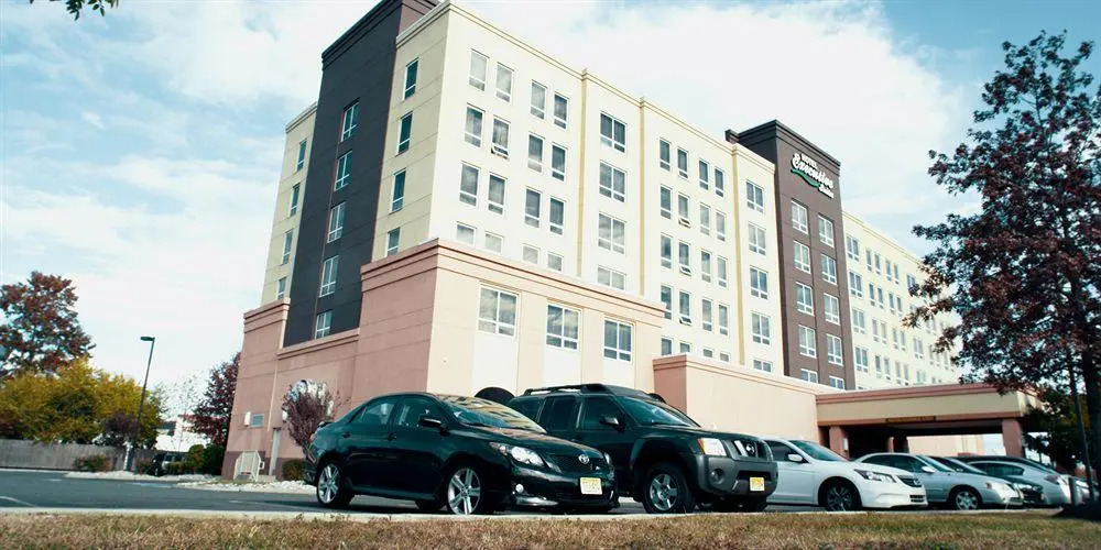 Radisson Hotel Newark-Carteret