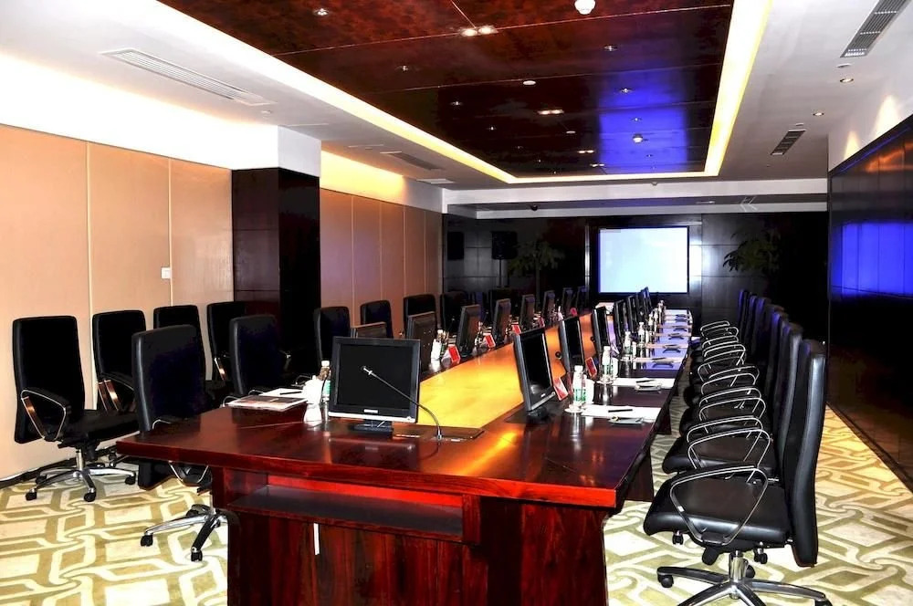 Traders Oriental Hotel