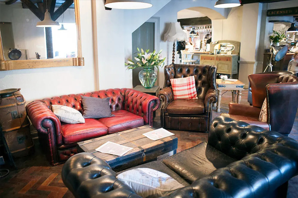 The Ilchester Arms