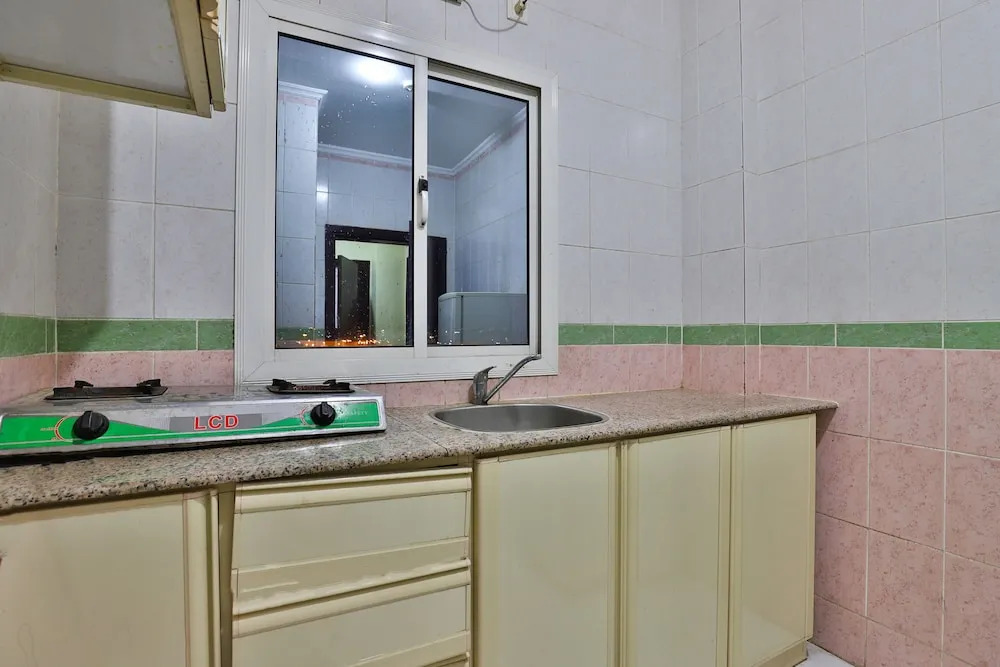 OYO 396 Alam Al Sala Al Kobra Towers