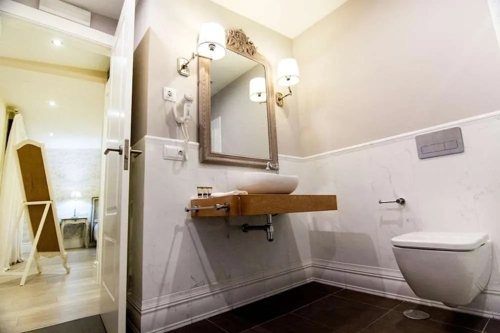Natura Petit Hotel