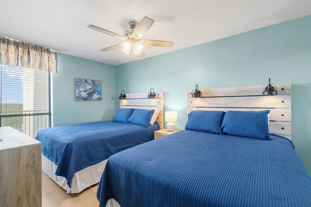 Windward Pointe 803