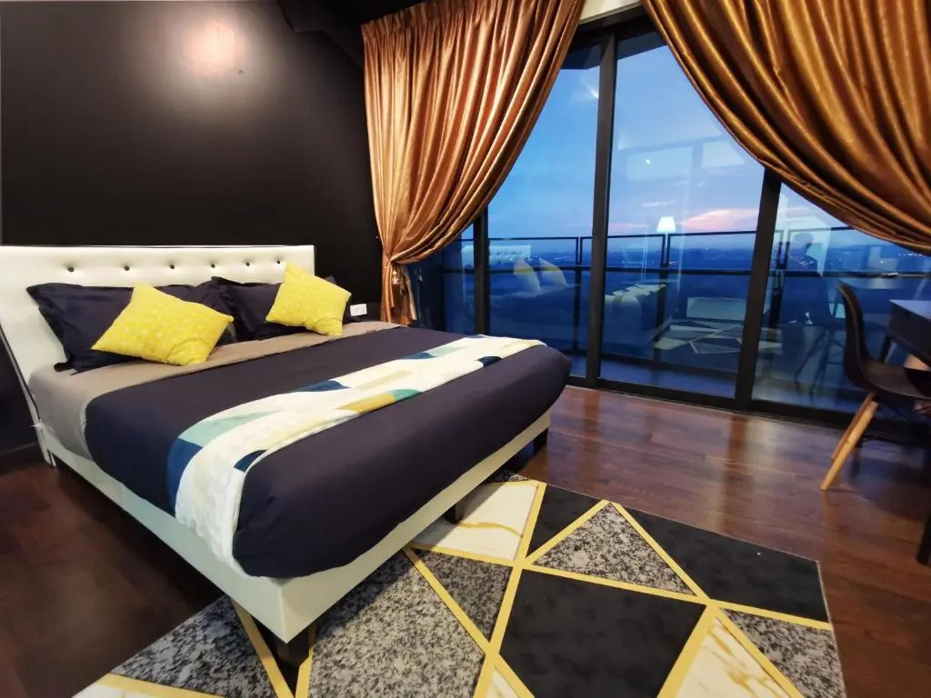 Almas Suites Puteri Harbour by Stayrene