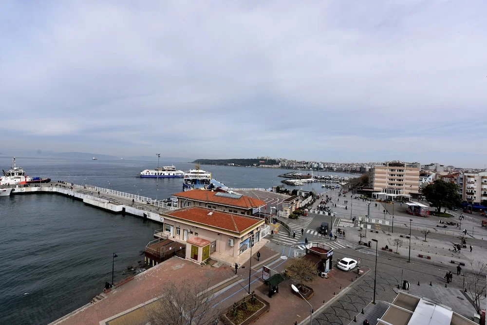 Çanakkale Bosphorus Port Aspen Hotel
