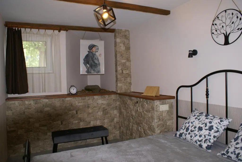 Old Town R1 Apartment with a separate entrance