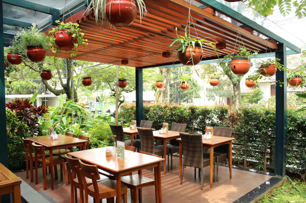 Ivory Hotel Bandung