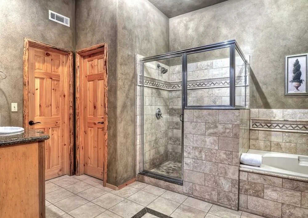 No. 6 Talmadge Lodge - 5 Br Home