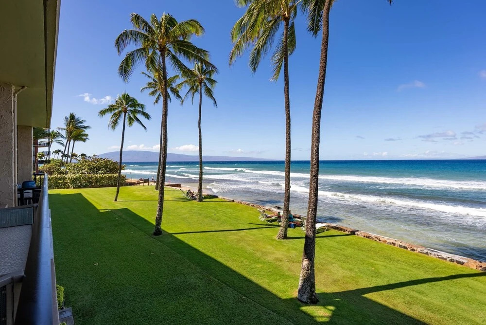 Papakea L207 Ocean Front 1 Bedroom 1 Condo by RedAwning