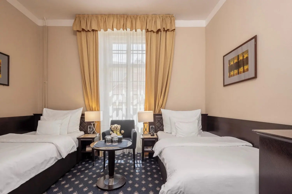 Pytloun Old Armoury Hotel Prague, Stará Zbrojnice