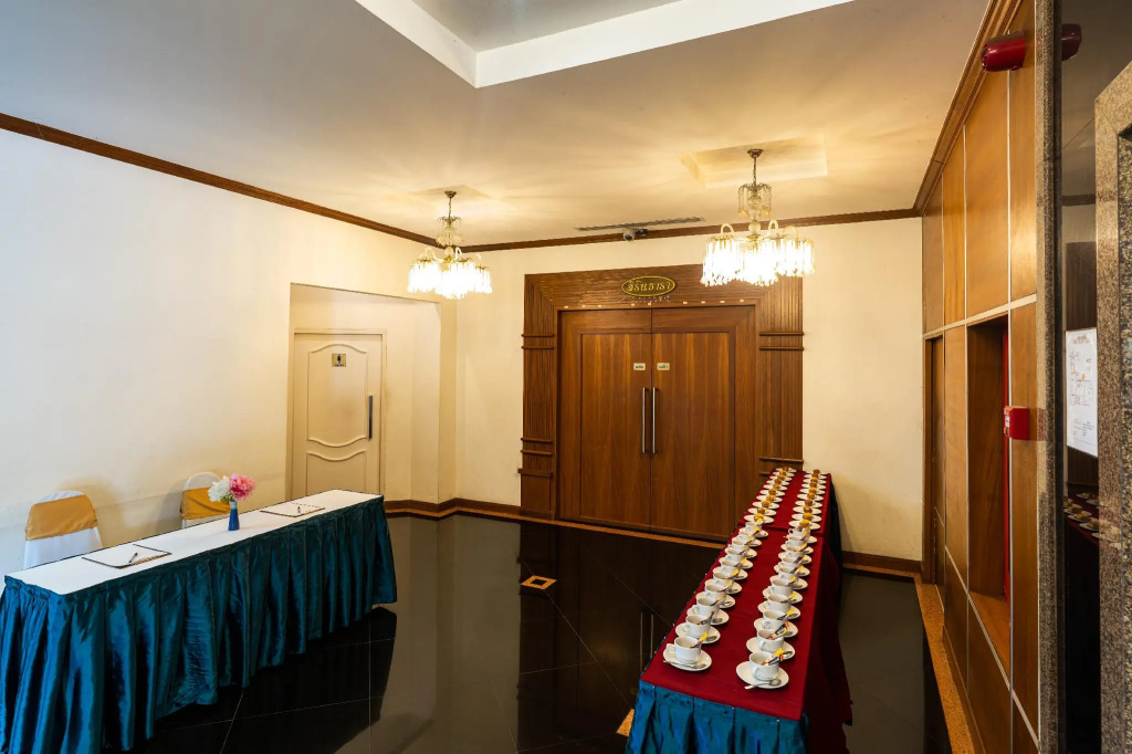 Sirin Hotel & Resident