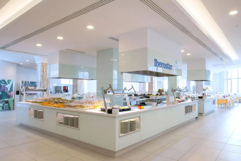 Iberostar Waves Bouganville Playa