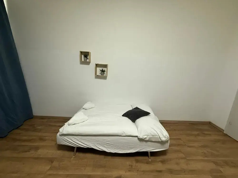Stylish 2BR Apartment Westbahnhof Area