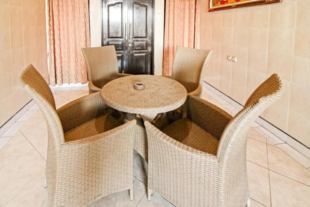 OYO 90653 Balisee Guesthouse Kedonganan