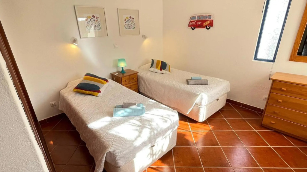 Superb Apartment with patio and pool view - BM