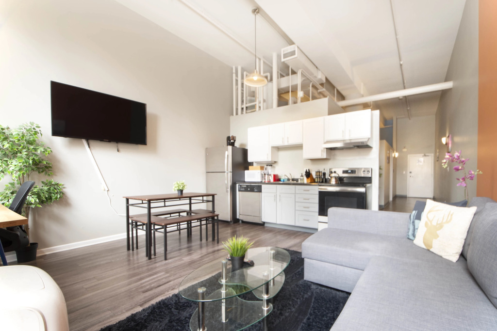 Downtown Denver Loft Style 2BR Apartment