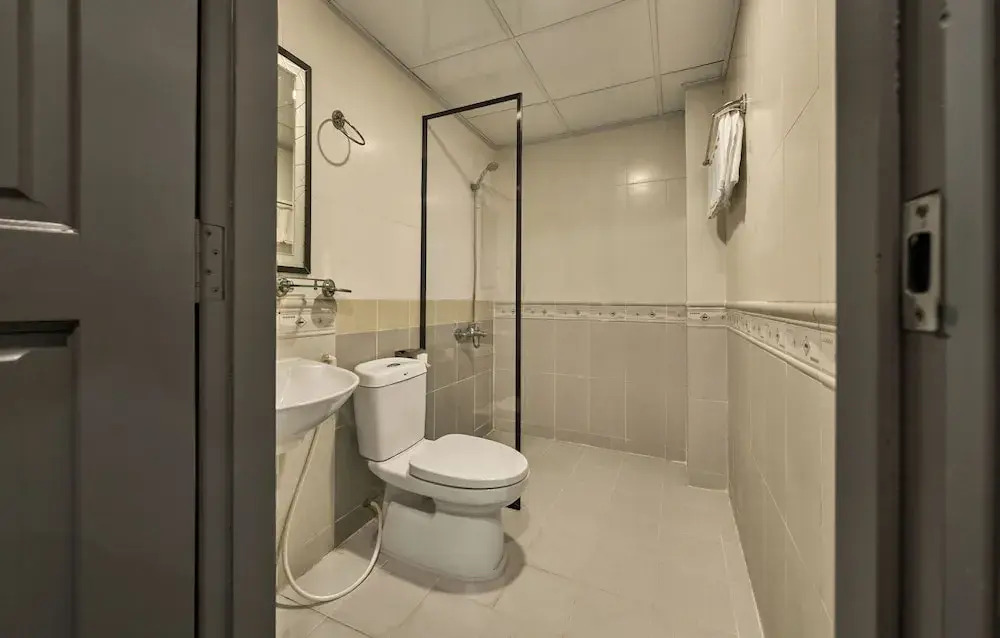 The Passion Lux Airport Hotel Apartment