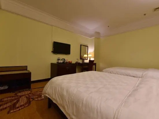 Beverly Hotel