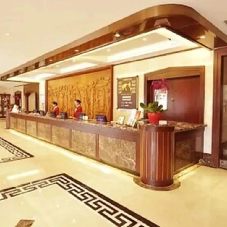 Gaoxiong Hotel