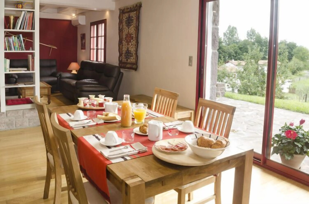 Maison Laia