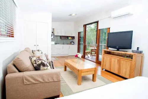 Lilypad Luxury Cabins