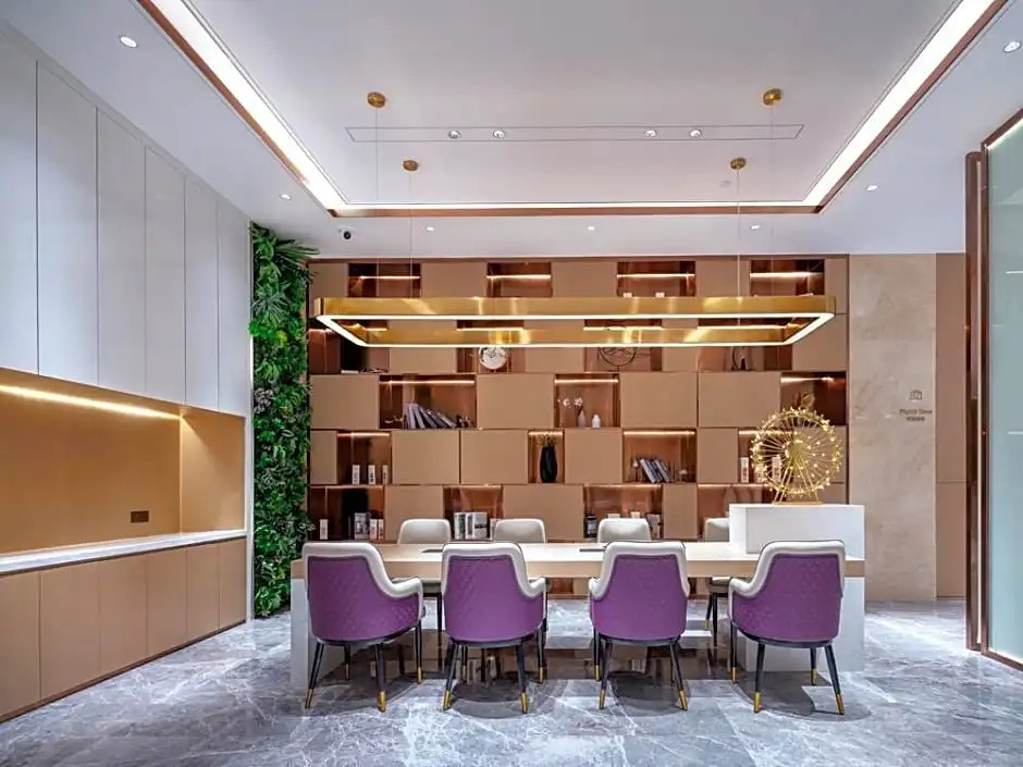 Guangdong Deer Lake Spa Holiday Hotel