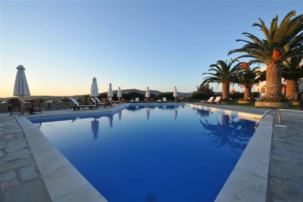 Eri Hotel