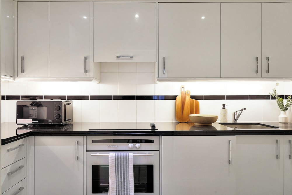 Hertford Flat 10