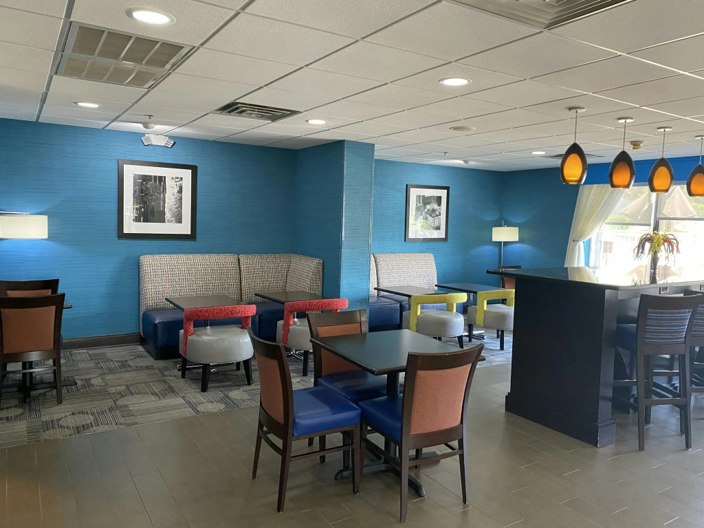 Hampton Inn Ft. Chiswell-Max Meadows