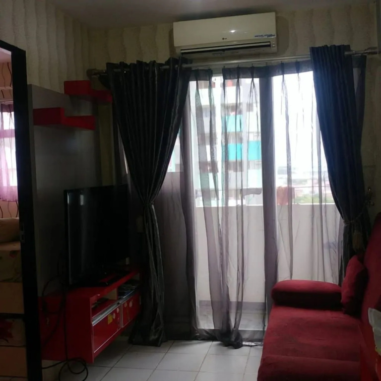 Shopia Property