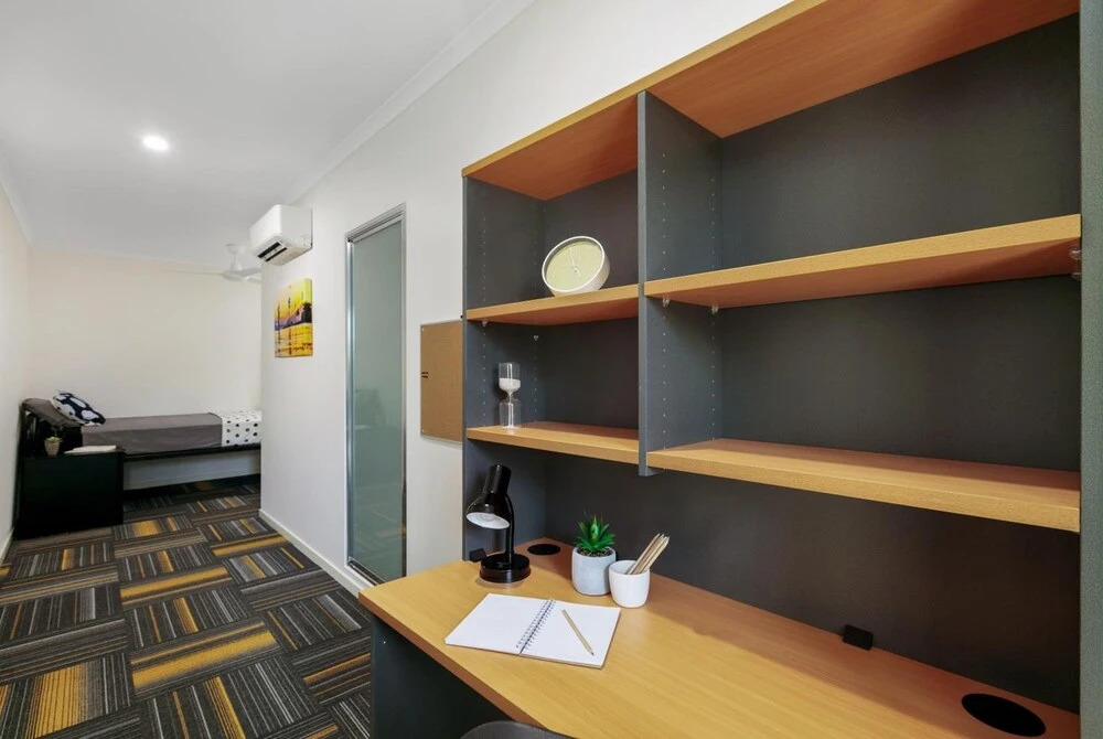 Redhill Cairns Living - Pembroke St