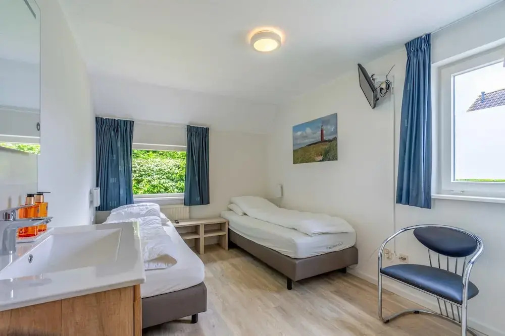 Charming Villa With Sauna and South-facing Garden