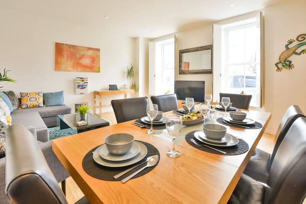 Cathedral Mews Townhouse