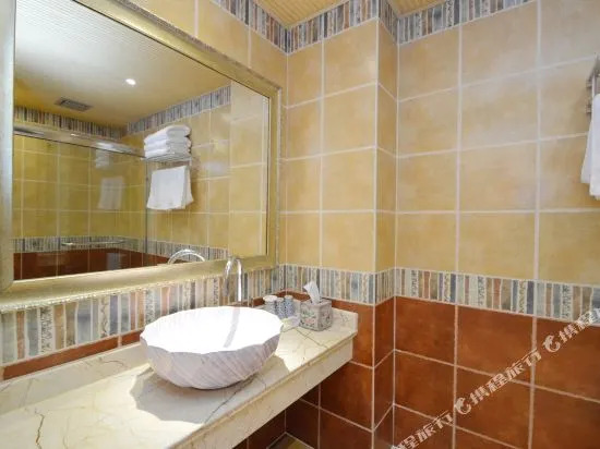 3 Good Hotel Vienna (Xianfeng Square, Xuanwu Lake Park, Nanjing Railway Station)(维也纳3好酒店（南京火车站玄武湖公园先锋广场店）)
