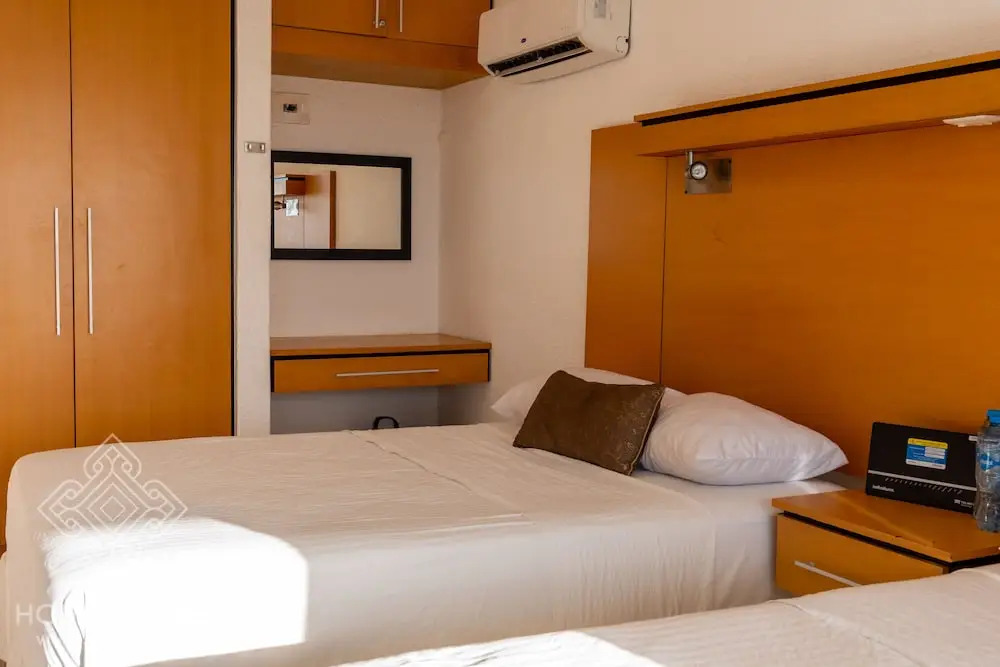1 Bedroom with Double View