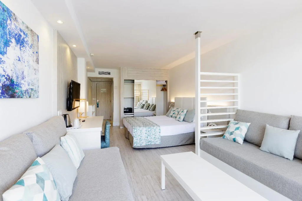 Alua Hawaii Mallorca & Suites