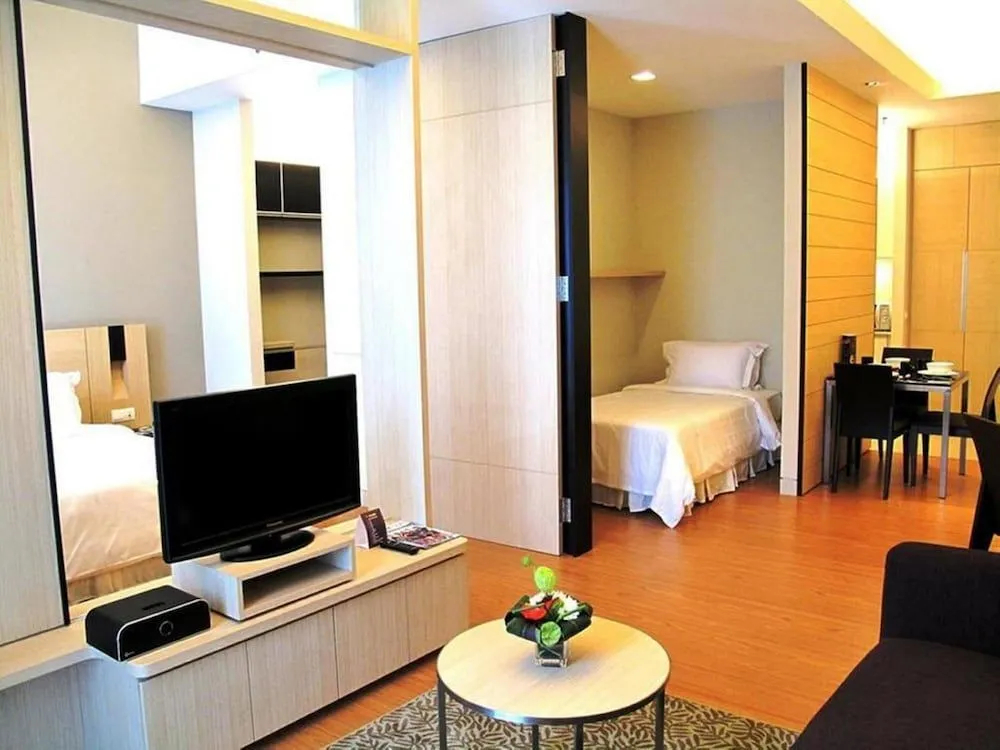 Platinum Suites at Swiss Garden
