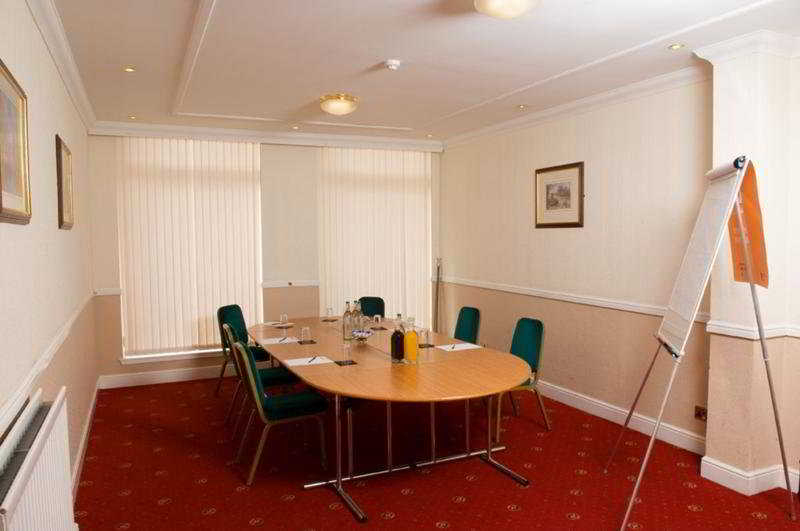 Cairn Hotel